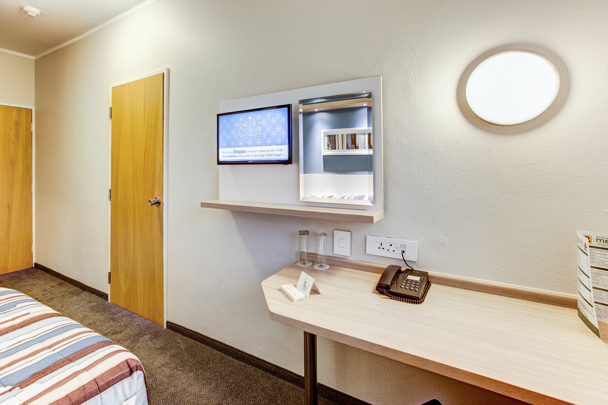 Road Lodge Cape Town International Airport エクステリア 写真